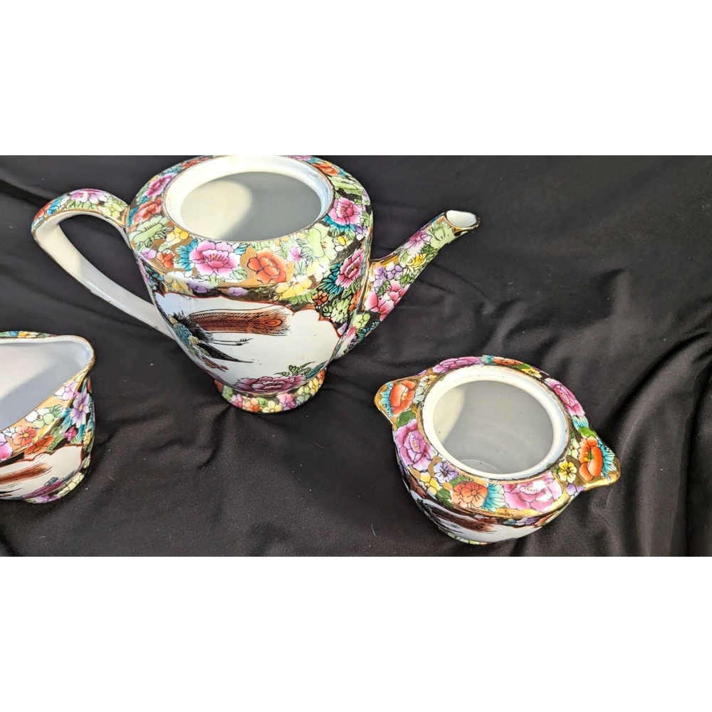 3 PIECE VINTAGE TEA SET. TEA POT, SUGAR CONTAINER AND CREAM. - Picture 2 of 5